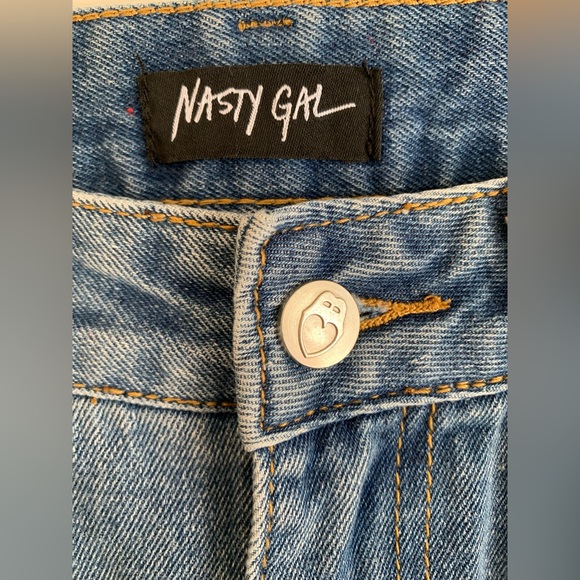 Nasty Gal Denim Debbie Pull On High Waisted Tapered Mom Jeans 26 Light Blue Wash - Picture 3 of 12